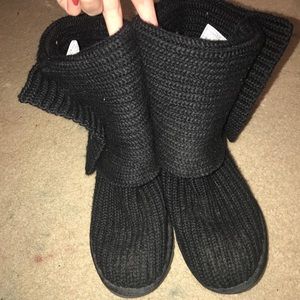 Black Knit Uggs